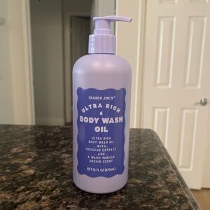 NEW Trader Joe's Ultra Rich Vanilla Orchid Body Wash Oil LAST ONE 🚨